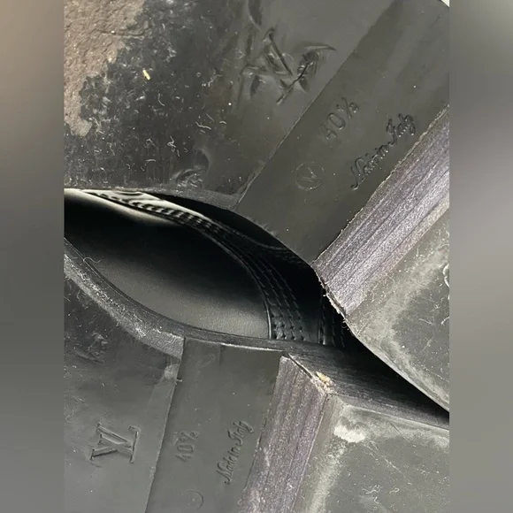 Louis Vuitton Monogram Metropolis Ranger Boots - Picture 6 of 8